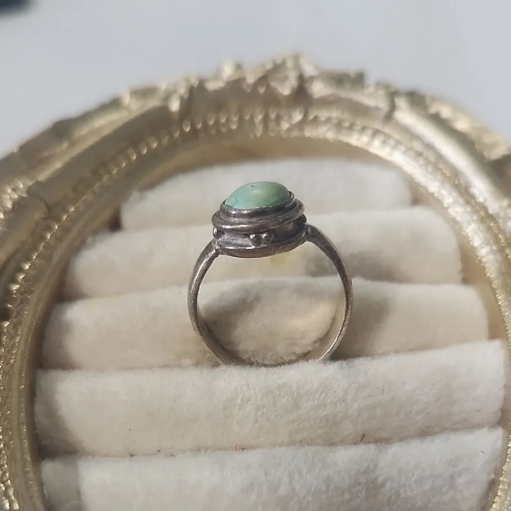 Sterling Silver Vintage Ring Size 5